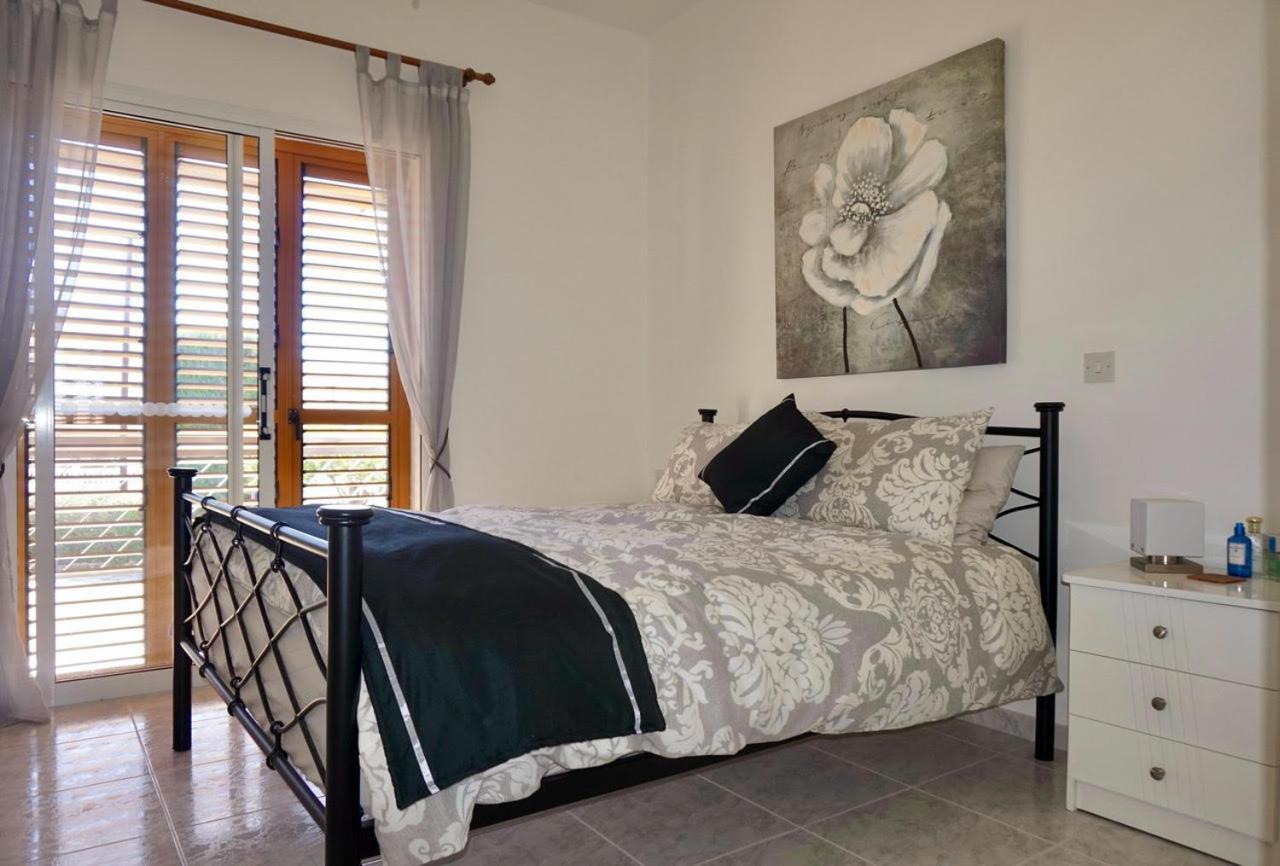 Eva Gardens - Lower Peyia Paphos ภายนอก รูปภาพ