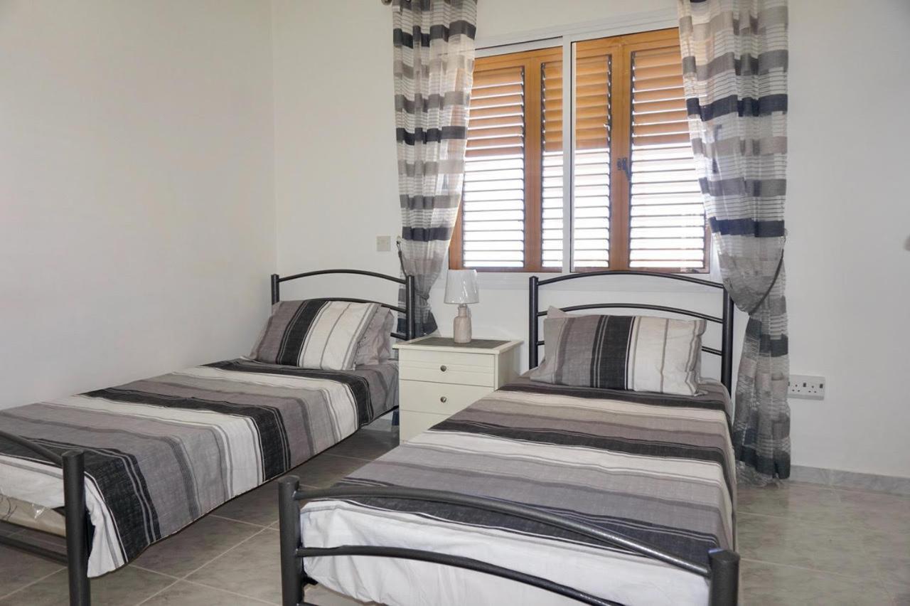 Eva Gardens - Lower Peyia Paphos ภายนอก รูปภาพ